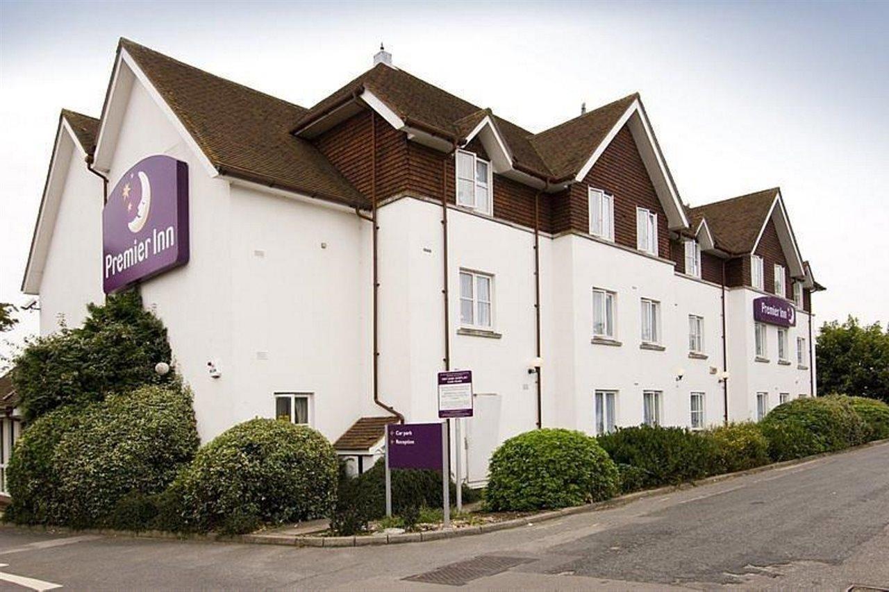 Premier Inn Horsham Exteriör bild